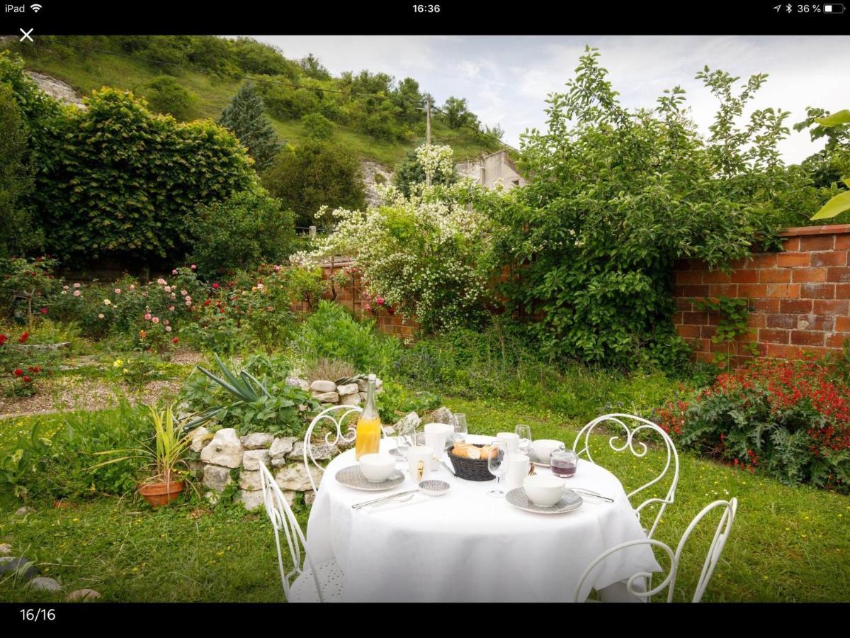 Bed and Breakfast Les Papouz Gommecourt Exterior foto